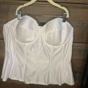 Lace Backless and Strapless Corselet